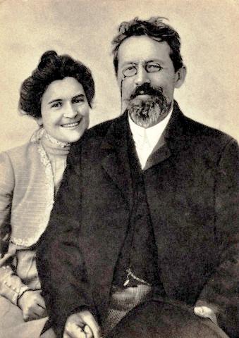  А.П.Чехов с женой О.Л. Книппер в 1901 году. Фотография с сайта abretelibro.com 